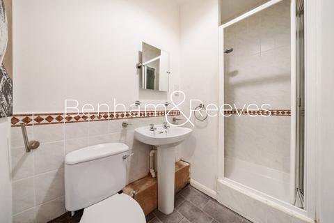 undefined, Newington Causeway, London, SE1