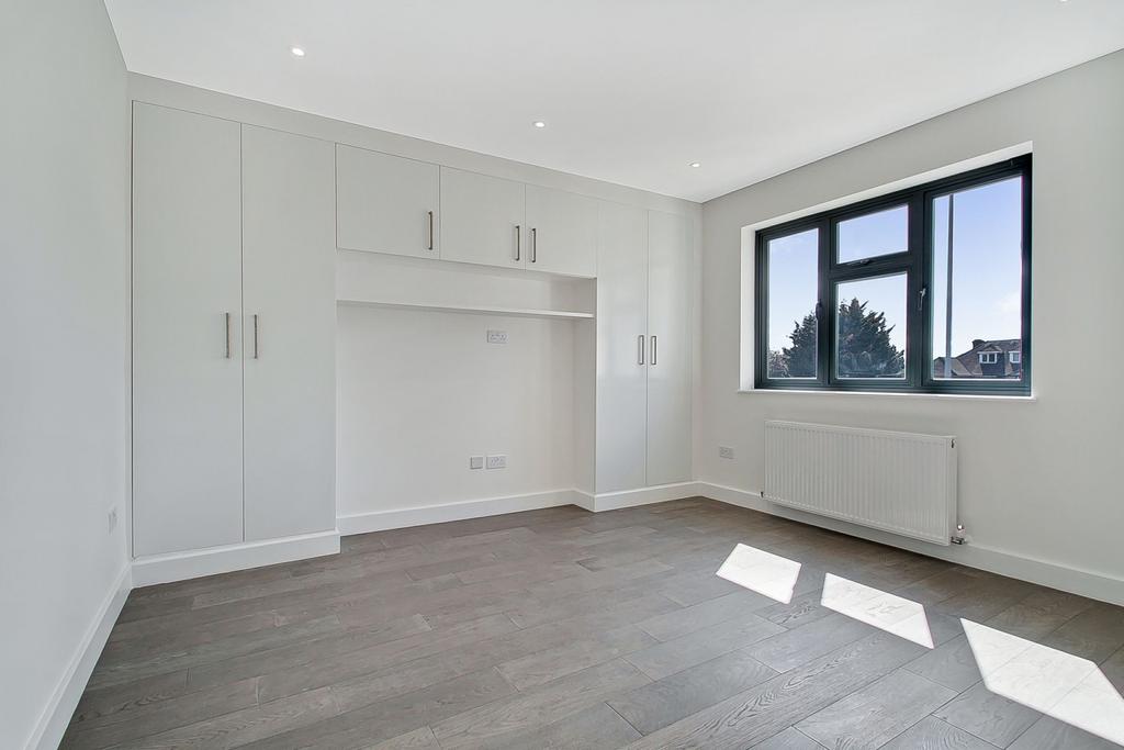 Apartment in London - View 3