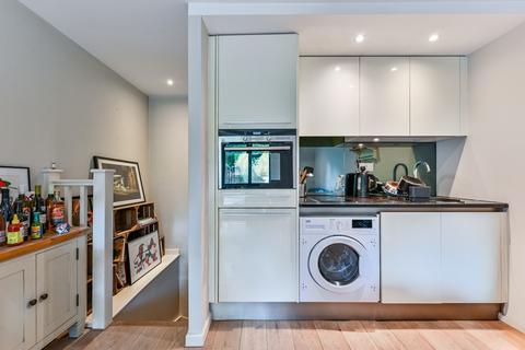 1 bedroom flat for sale, Blackthorn Avenue, London, N7