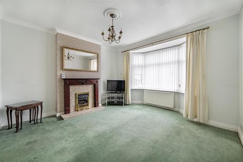 2 bedroom semi-detached bungalow for sale, Rowantree Road, Newcastle upon Tyne NE6