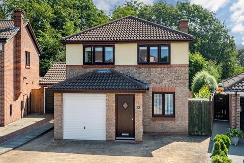 3 bedroom detached house for sale, Chesterwood Drive, Wallsend NE28