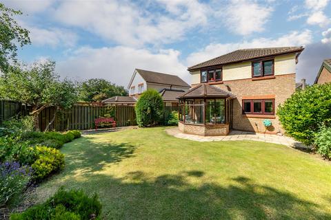 3 bedroom detached house for sale, Chesterwood Drive, Wallsend NE28