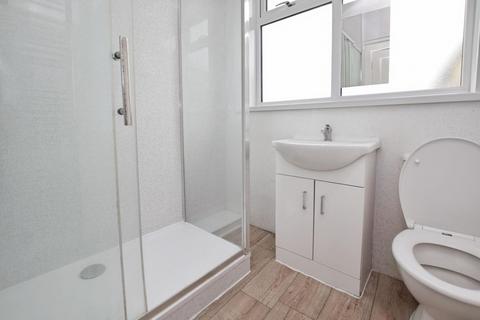 undefined, Whalebone Lane South, Dagenham, RM8