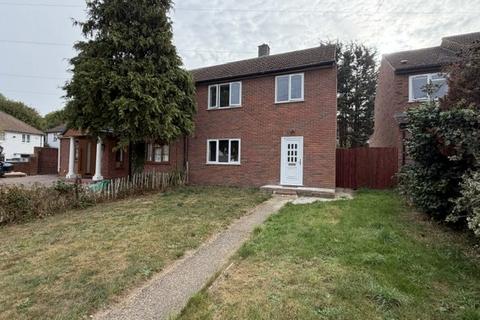 3 bedroom semi-detached house to rent, Stanford Close, Woodford Green