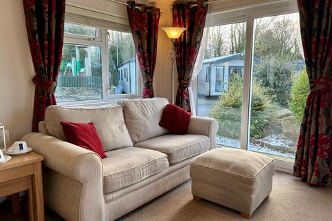 2 bedroom lodge for sale, Yorkshire Dales Country & Leisure Park, Harmby Rd, Harmby Leyburn