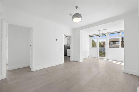 2 bedroom semi-detached bungalow for sale, Boardman Avenue, North Chingford