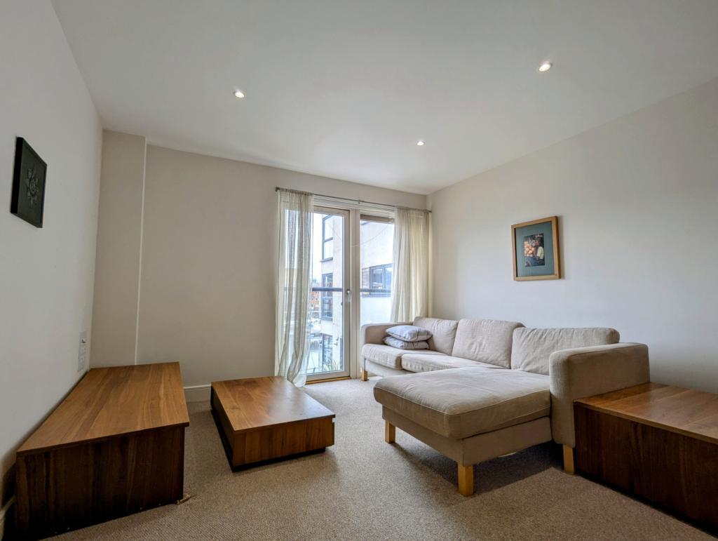 Apartment in Trawler Road, Waterfront - View 2