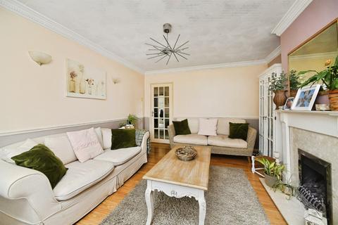 3 bedroom detached bungalow for sale, Mcwilliam Road, Brighton