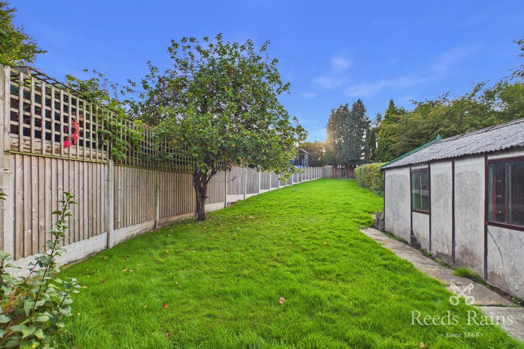 House in Leeds - View 2