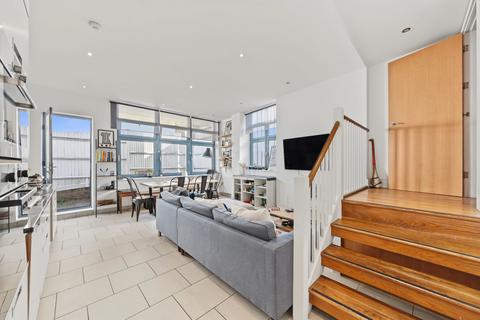 4 bedroom end of terrace house for sale, London, N1
