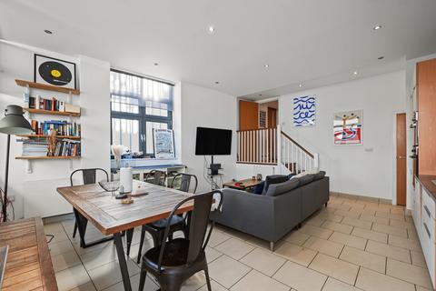 4 bedroom end of terrace house for sale, London, N1