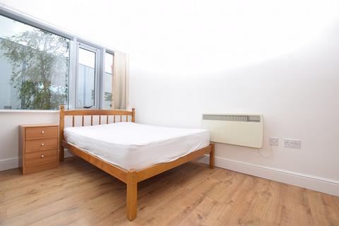 Studio to rent, White Croft Works, Sheffield, S3
