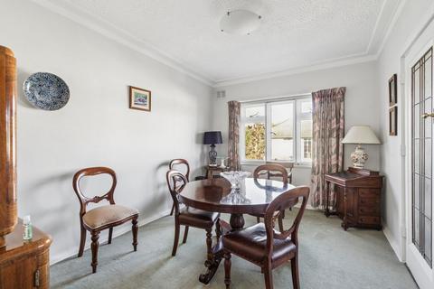 3 bedroom apartment for sale, Elm Park Court, Elm Park Road, Pinner