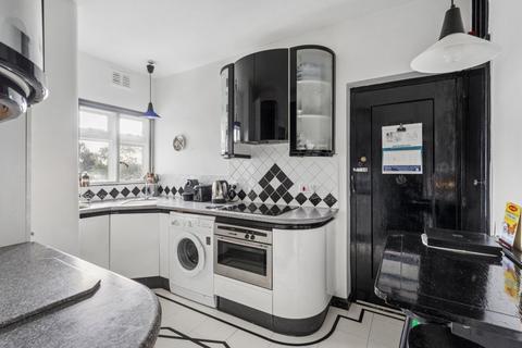 3 bedroom apartment for sale, Elm Park Court, Elm Park Road, Pinner