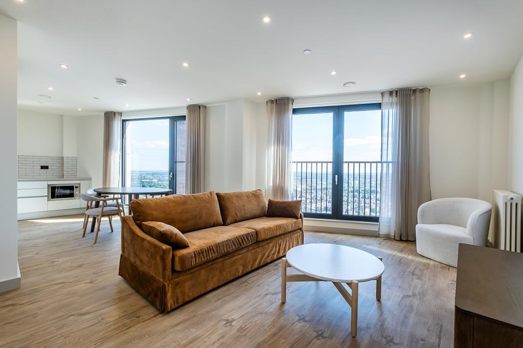 Apartment in London - View 5