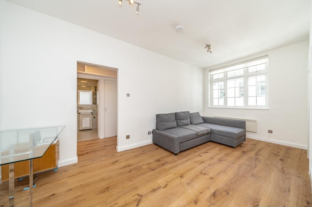 Apartment in London - View 2