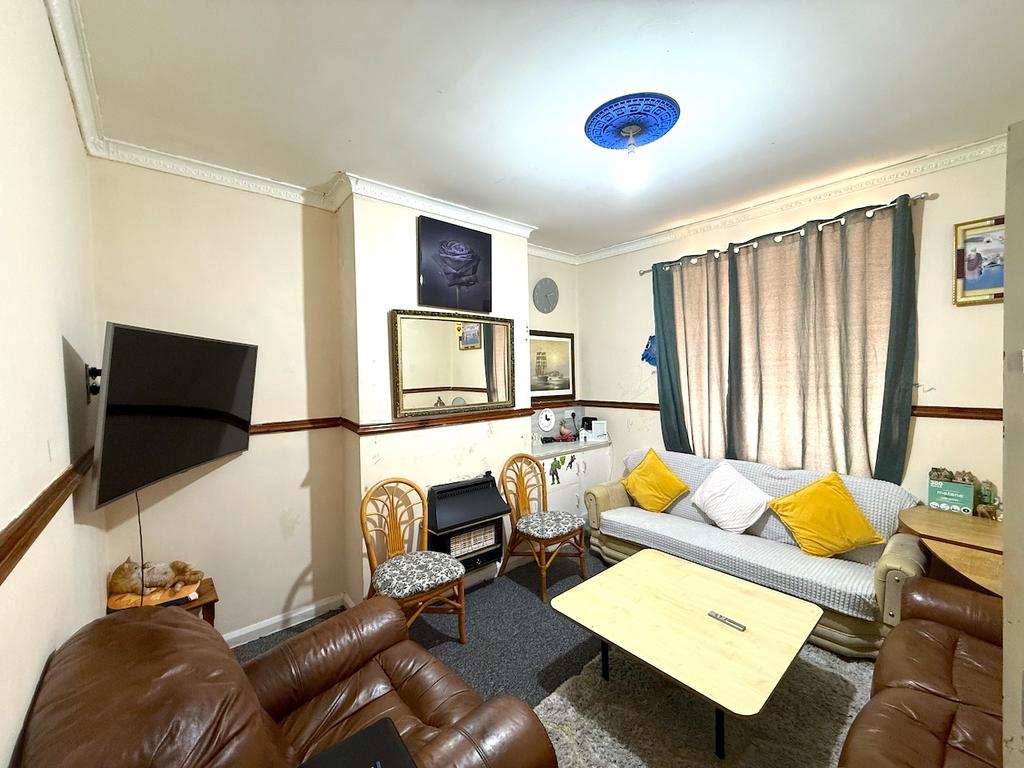 House in Birmingham - View 5