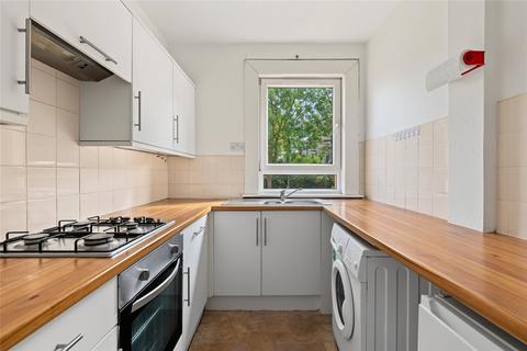 2 bedroom flat for sale, Arnott Drive, North Lanarkshire ML5