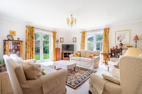4 bedroom detached bungalow for sale, Tadcaster Road, York
