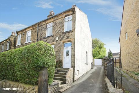 3 bedroom semi-detached house for sale, Healds Road, Dewsbury, WF13