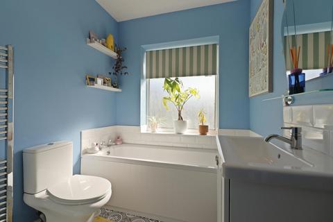 3 bedroom semi-detached house for sale, Meadow Head Drive, Meadow Head, Sheffield, S8 7TQ