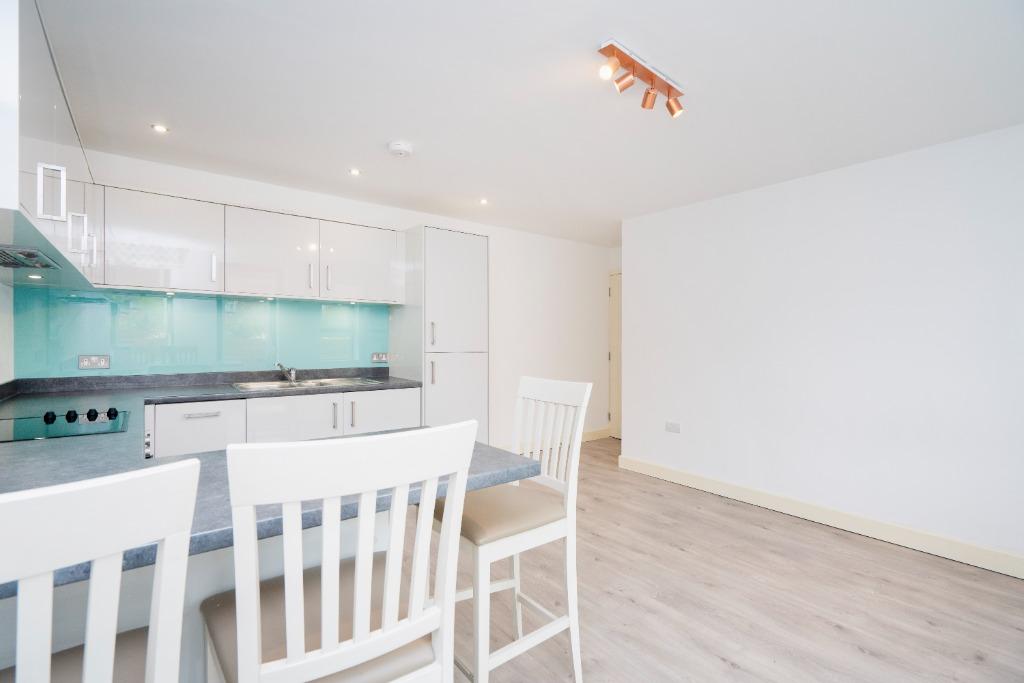 Apartment in Edinburgh - View 3
