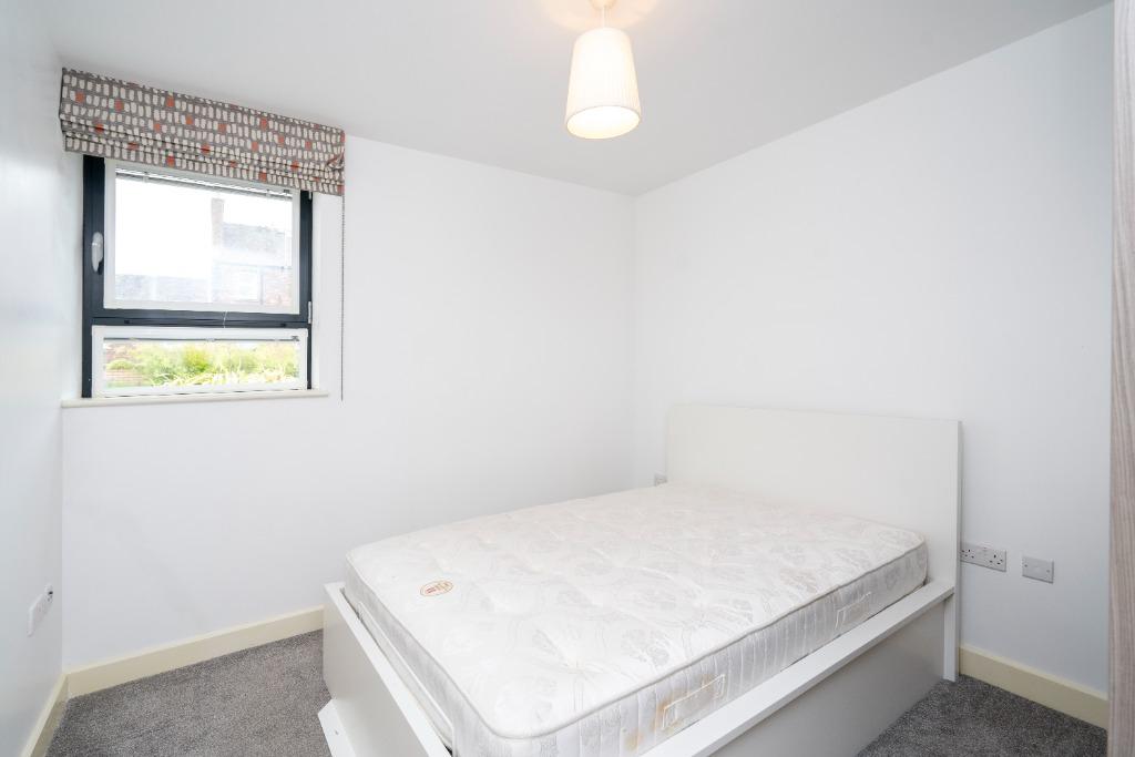Apartment in Edinburgh - View 5
