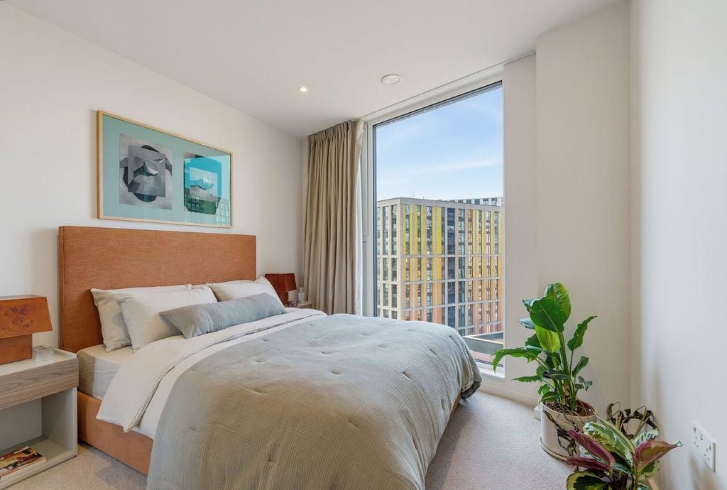 Apartment in London - View 5