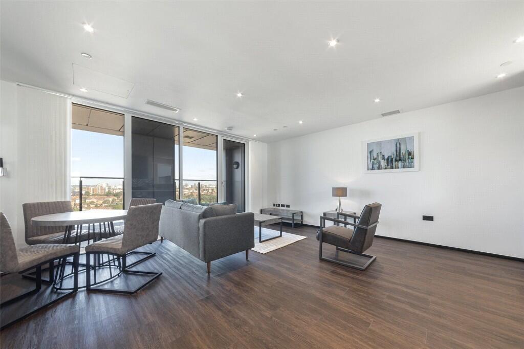 Apartment in London - More