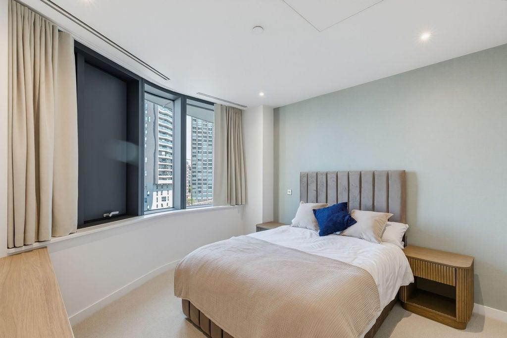 Apartment in London - View 4