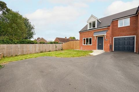 3 bedroom semi-detached house for sale, Harrier Drive, Worksop S81