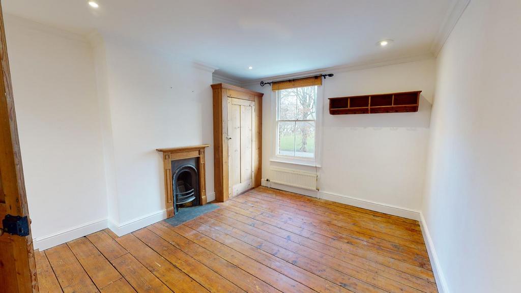 House in Faversham - View 5