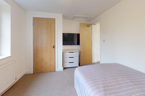 2 bedroom flat to rent, 22 Egerton Road, Manchester M14