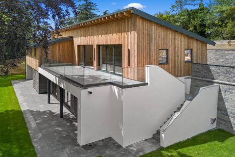 4 bedroom detached house for sale, Broomy Hill, Hereford