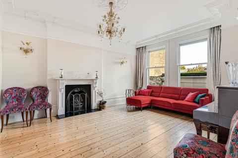 4 bedroom apartment for sale, Marchwood Crescent, London, W5