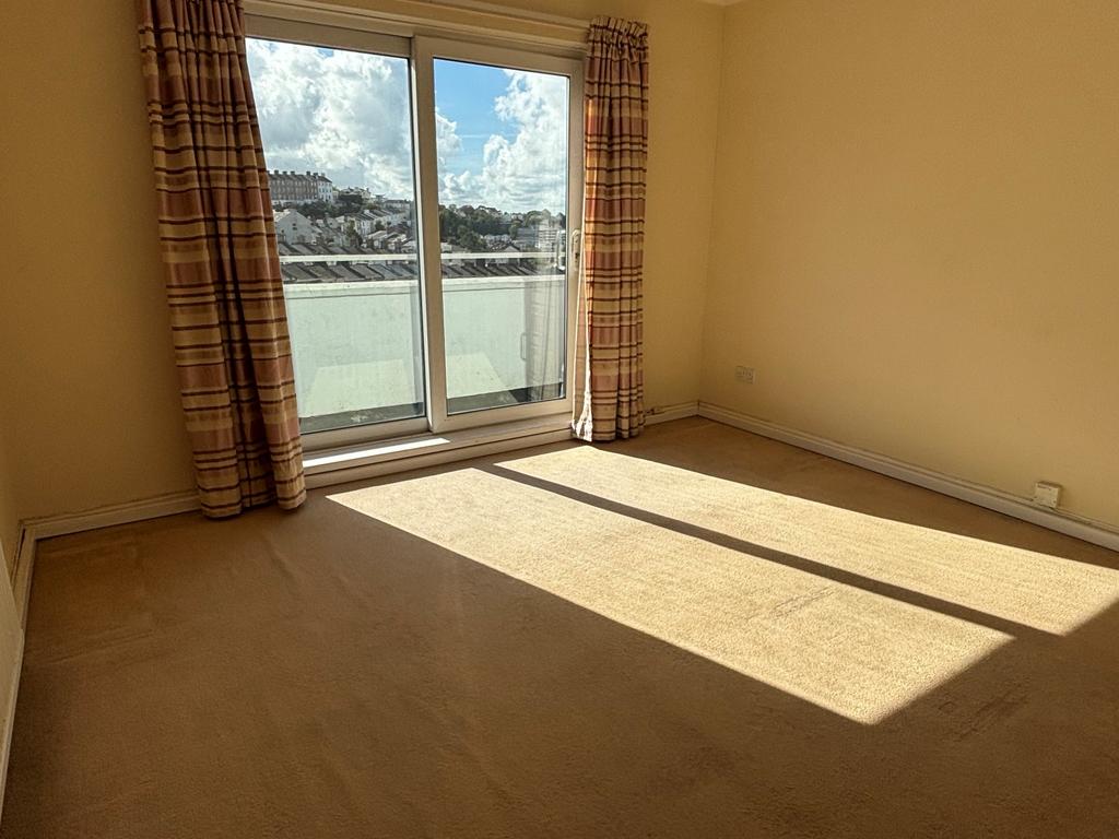 Apartment in Torquay - View 5