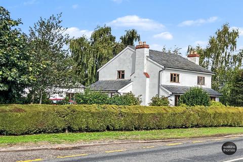 4 bedroom detached house for sale, Webtree Corner, Allensmore, Hereford, HR2