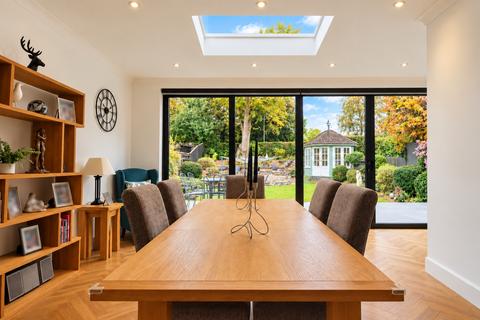 4 bedroom semi-detached house for sale, Sandiland Crescent, Bromley BR2