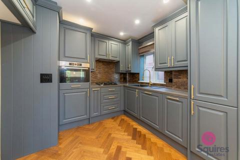 1 bedroom flat for sale, Holders Hill Road, Royal Court, NW7