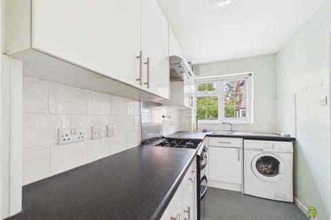2 bedroom semi-detached house for sale, Guild Road, Erith, Kent, DA8
