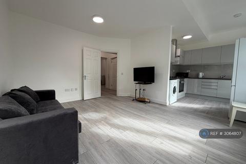 2 bedroom flat to rent, Leighton Buzzard Road, Hemel Hempstead, HP1