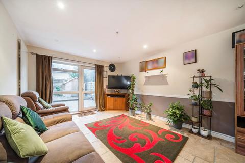 3 bedroom house for sale, Deepwell Close, Isleworth TW7