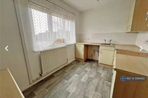 3 bedroom flat to rent, King St, Telford, TF4