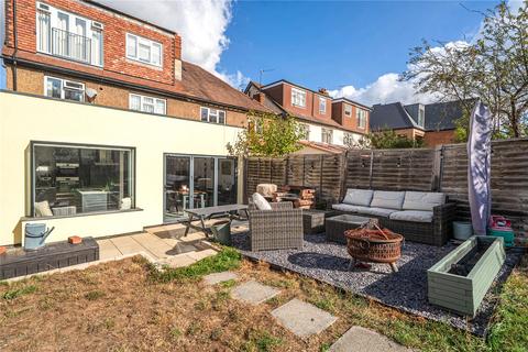 3 bedroom apartment for sale, Pitshanger Lane, Ealing