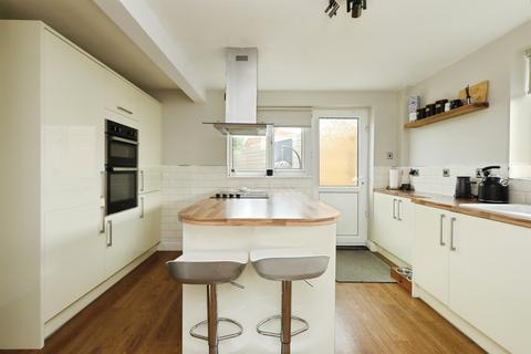 3 bedroom semi-detached house for sale, Grange View, Harworth, Doncaster