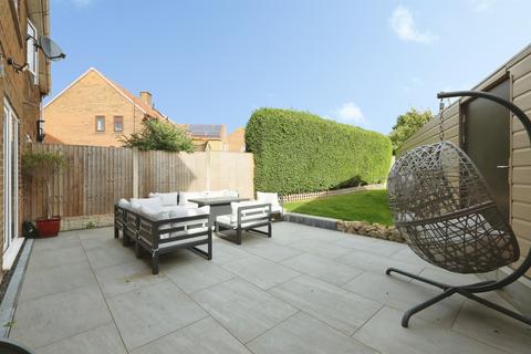 3 bedroom semi-detached house for sale, Grange View, Harworth, Doncaster
