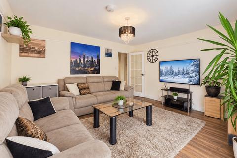 2 bedroom flat to rent, Victoria Row, Canterbury
