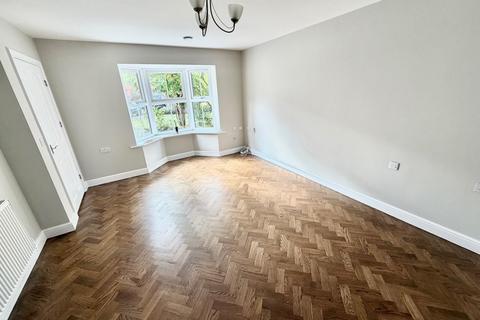 3 bedroom semi-detached house for sale, Mulberry Gardens, Goole DN14