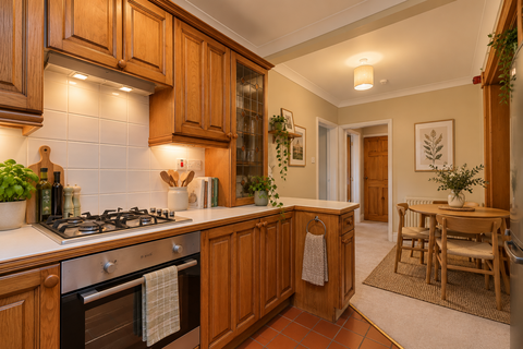 3 bedroom flat for sale, Lypiatt Lane, Cheltenham, GL50