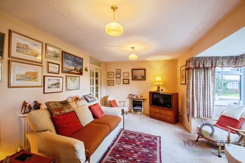 4 bedroom semi-detached house for sale, Knightsbridge Road, Leicester LE2